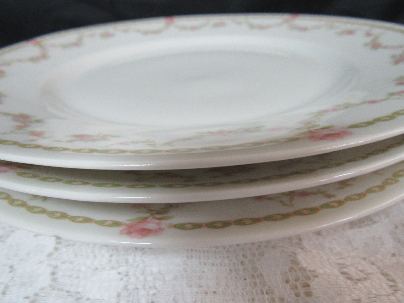 Vintage Theodore Haviland Limoges France Rose Garland Swag 9.5″- 3 Dinner Plates