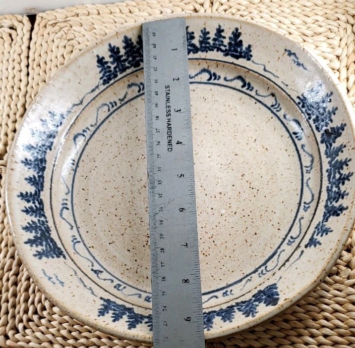 Vtg. Art Pottery Dinner & Salad Plate Tan Speckle w/Cobalt Blue Design 9½” & 5½”