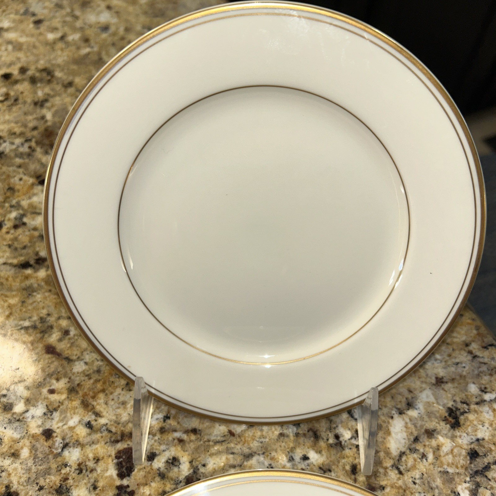 4 Mikasa Trousdale 6 1/2″ Bread Plates L2801