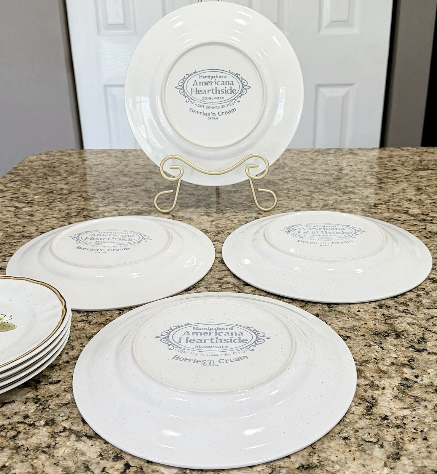 12pc Americana Hearthside Stoneware Berries Cream Dinner Set Plates & Bowls VTG