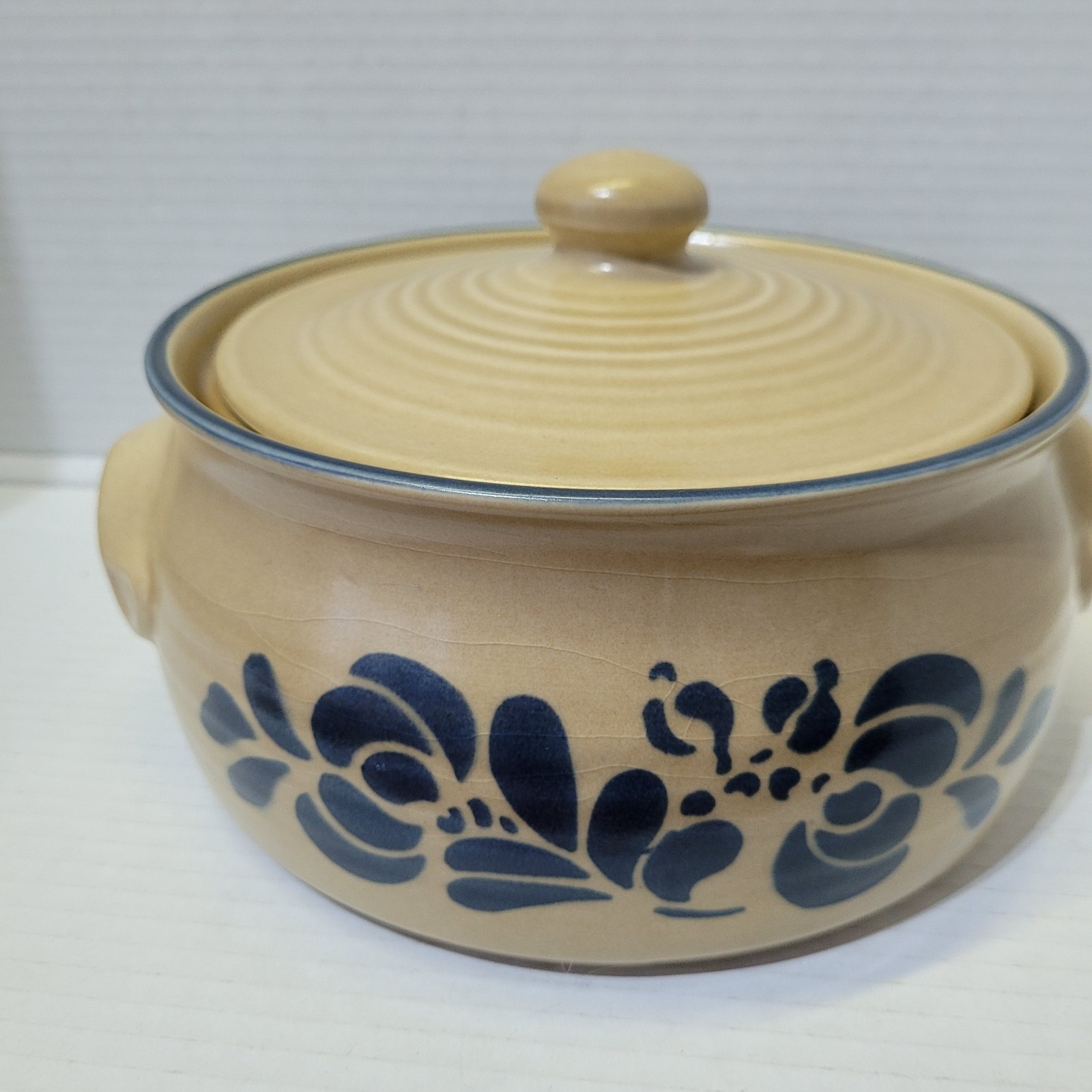 Pfaltzgraff Folk Art Stoneware Covered Casserole Dish 2Qt Vintage