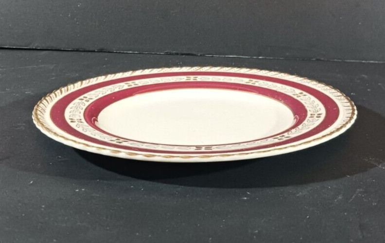 MARQUIS CROWN DUCAL BREAD & BUTTER PLATE 6 3/8 IN Gold Trim England DISCONTINUED