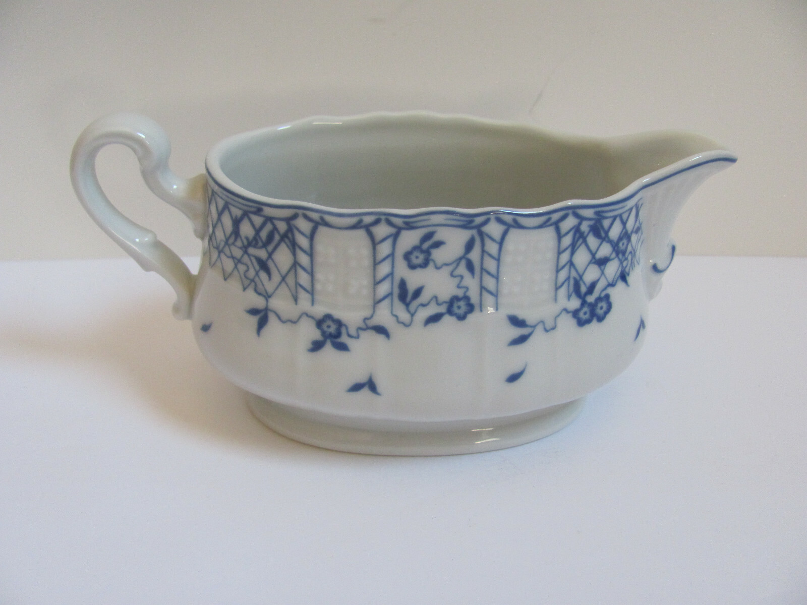 Heinrich Germany – Blue & White – Embossed with Flowers/Leaves – Creamer