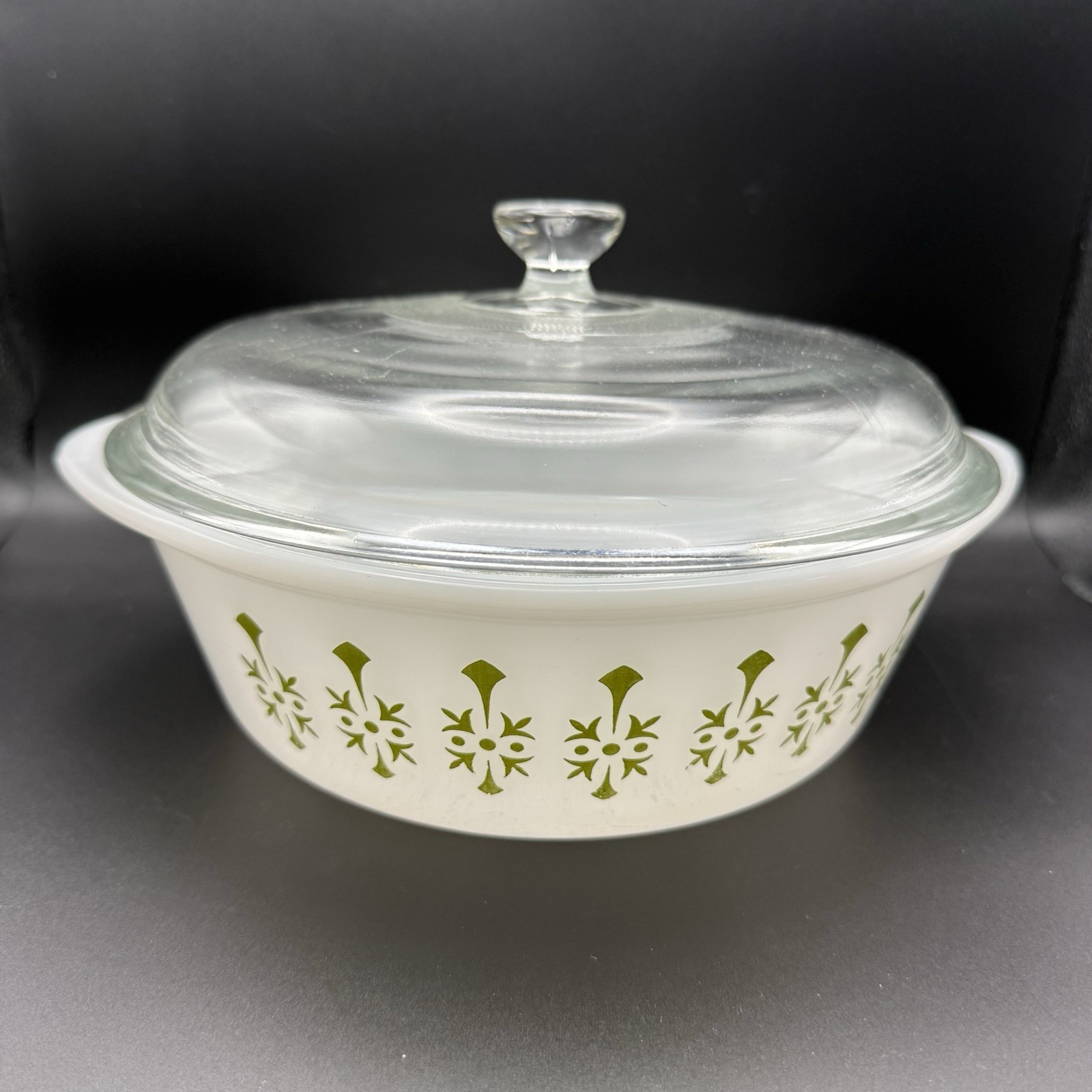 Vintage Mid Century Modern Glasbake Milk Glass Green Pinwheel 2QT Casserole/Lid