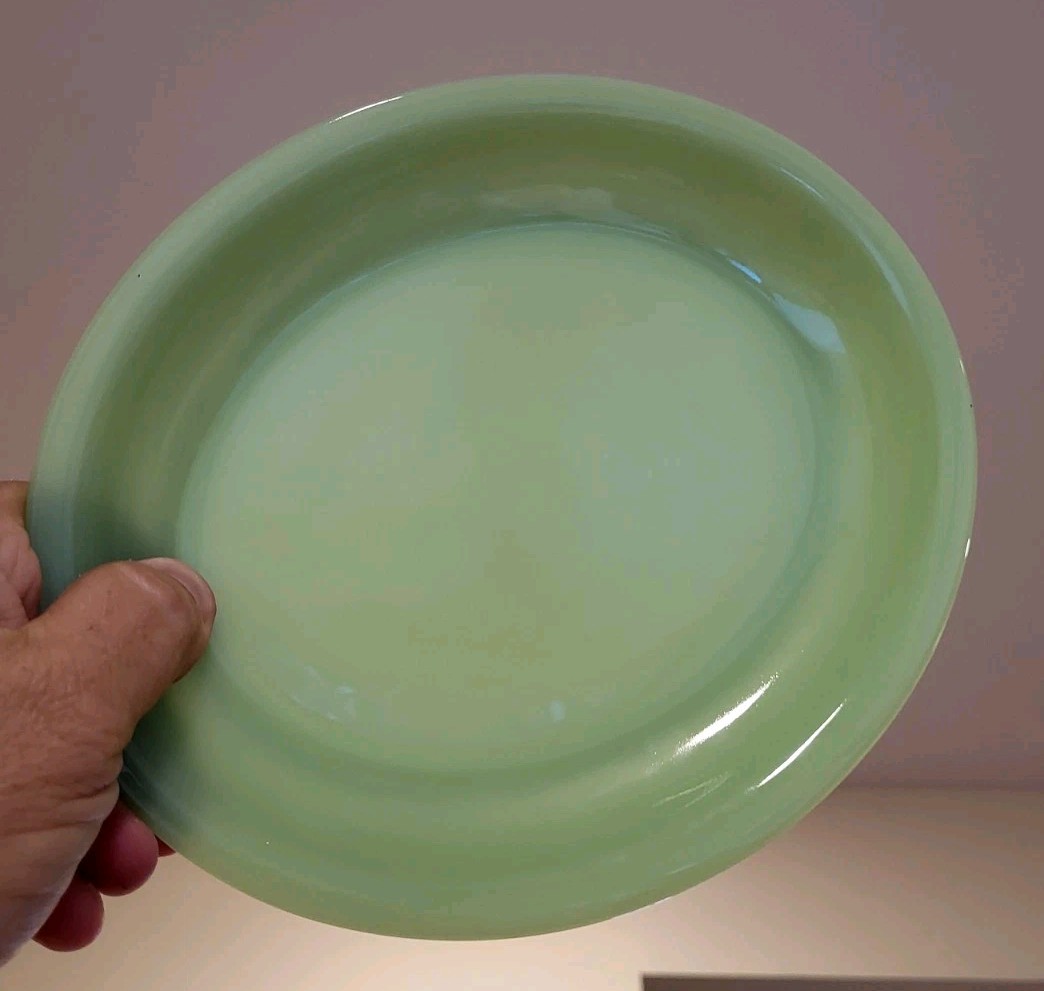 FIRE KING JADEITE Oval Football Platter 9.5 x 7.75 in. ANCHOR HOCKING HTF