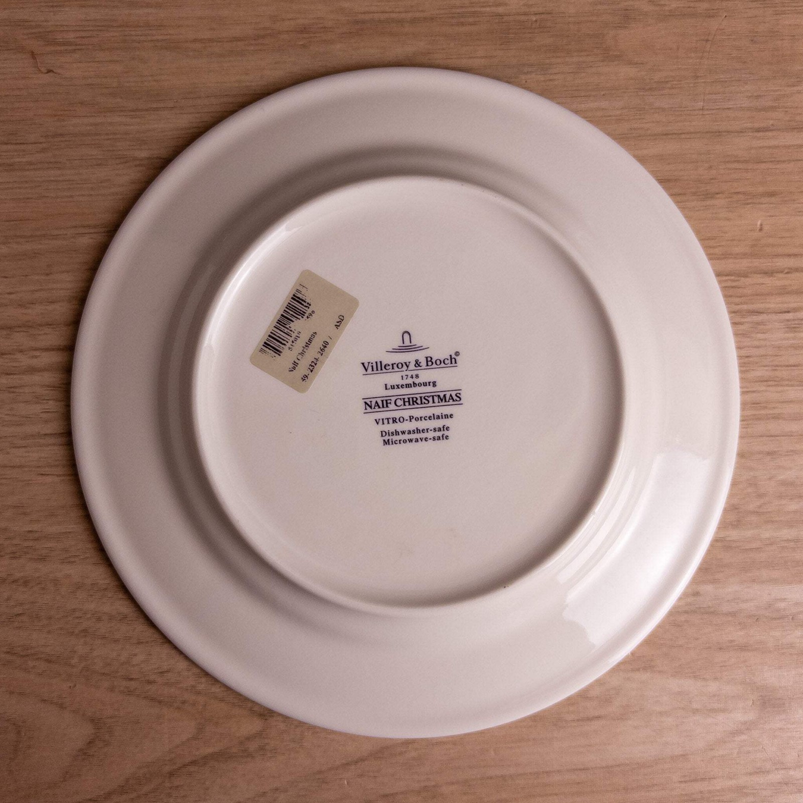 Villeroy & Boch Naif Christmas Salad Plate 8.25″