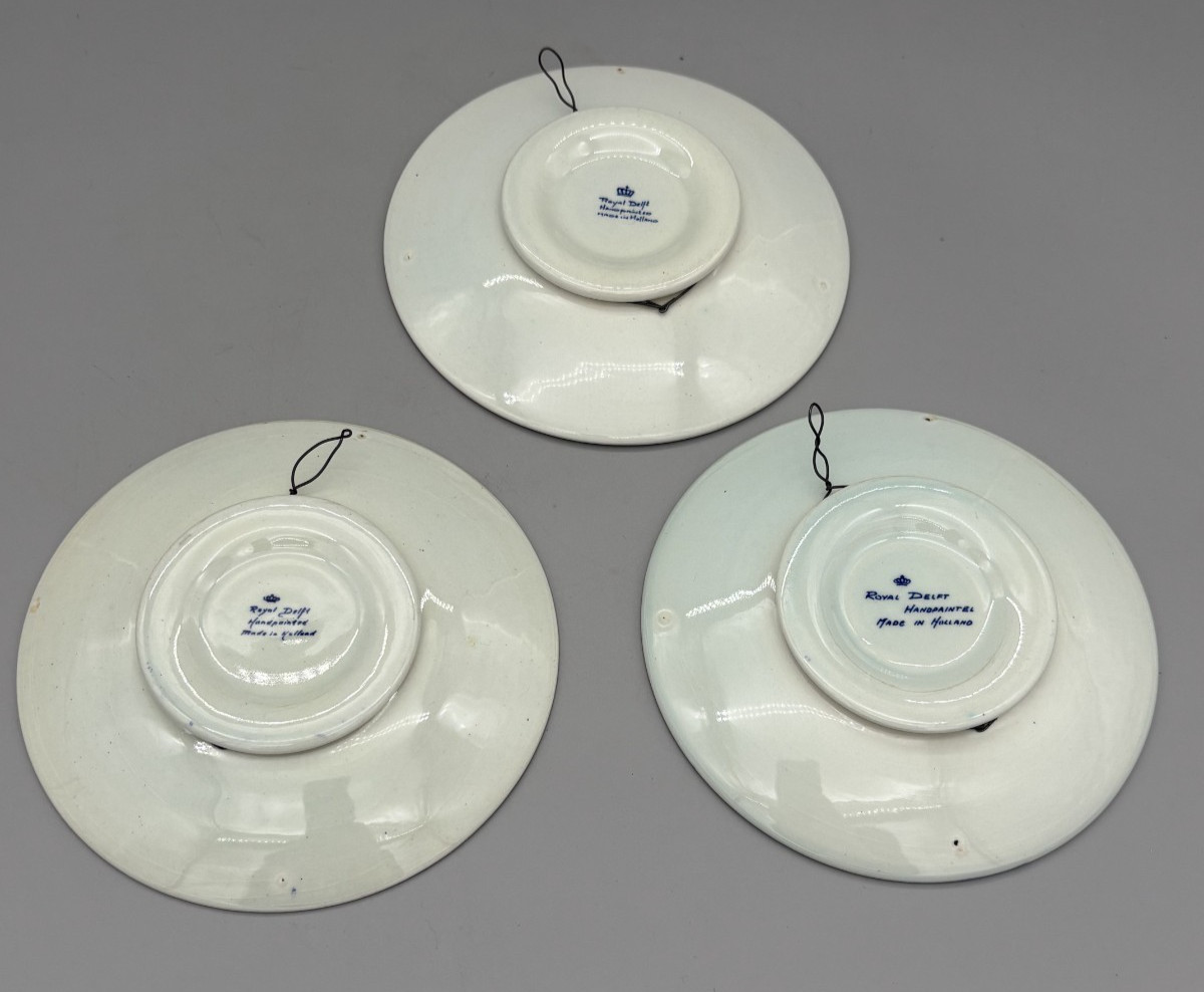 Vintage Delfts Blue Royal Wall Plates Hand Painted Set of 3 Made in Holland 5.5″
