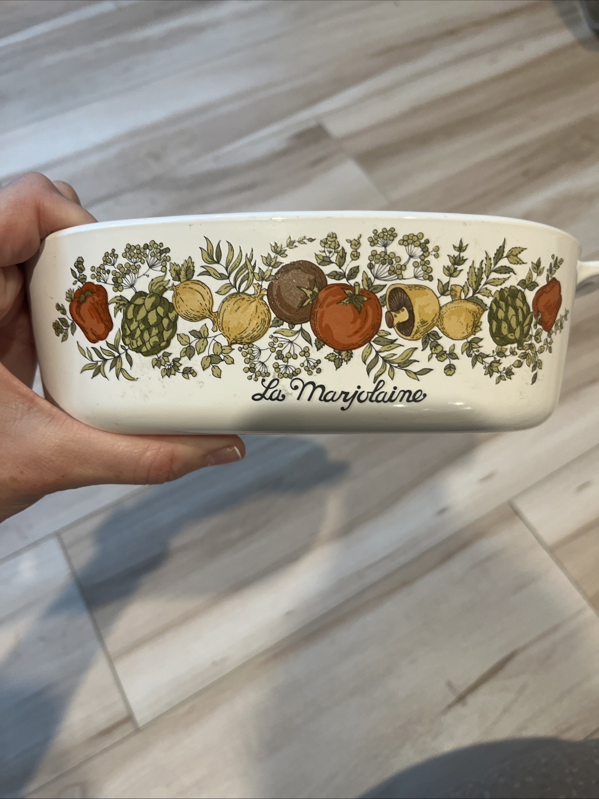 RARE StampdVintage La Marjolaine Spice Of Life 2 QT Corning Ware A-2-B Casserole