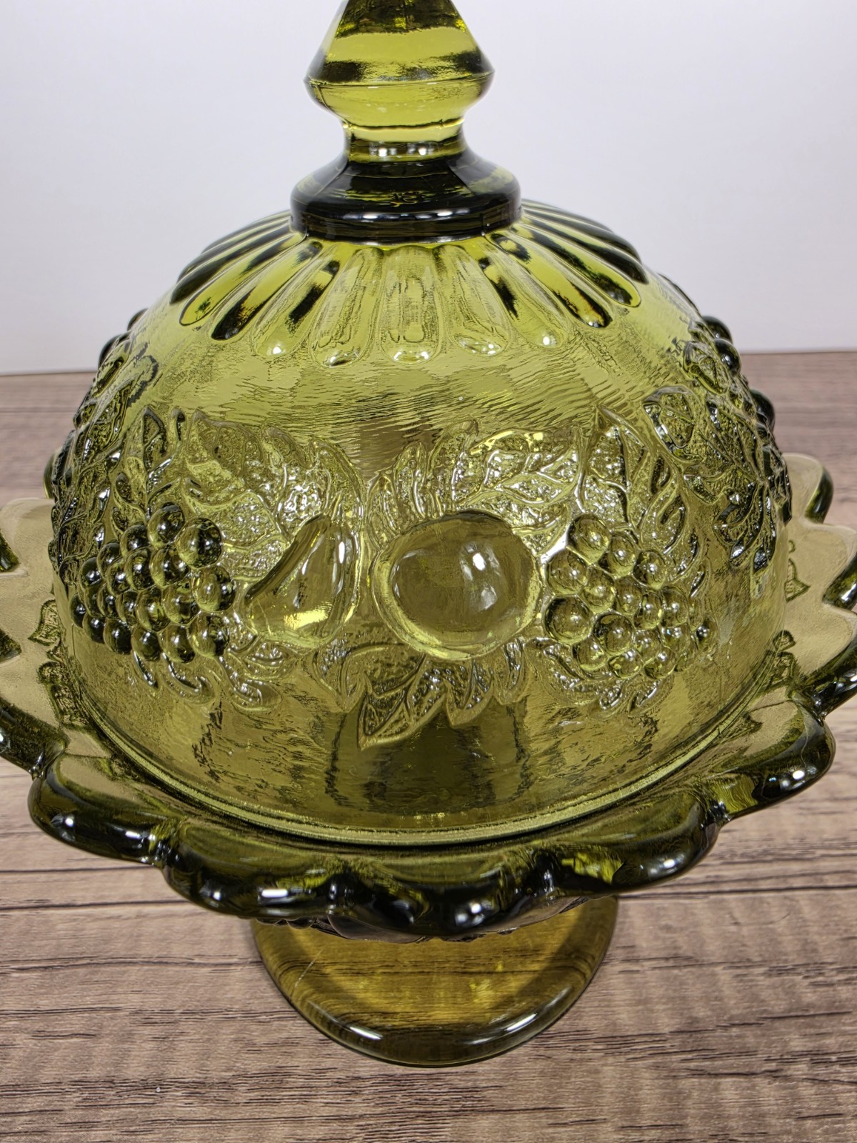 Vintage Olive Green Indiana Glass Harvest Grape Covered Candy Dish Pedestal Bowl