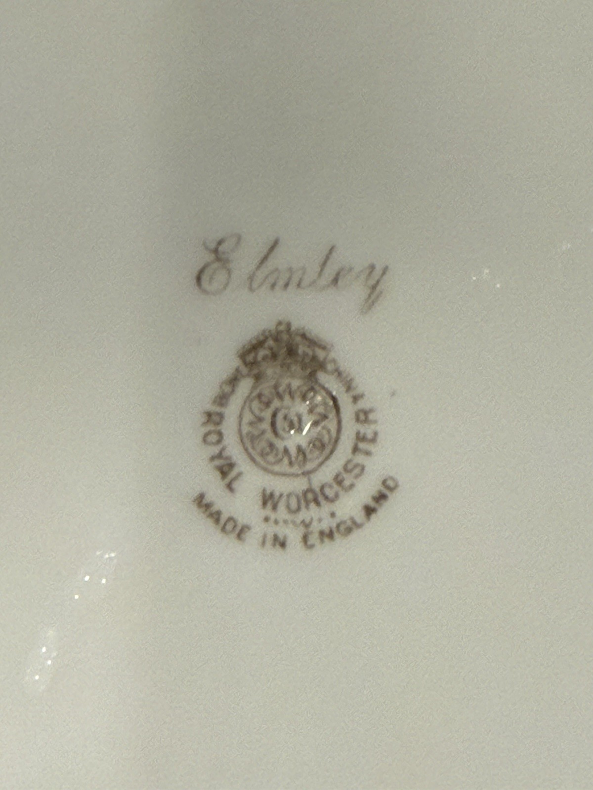 Pristine 1953 Royal Worcester 10.5″ Cabinet Plate Elmley Signed J Smith Mint