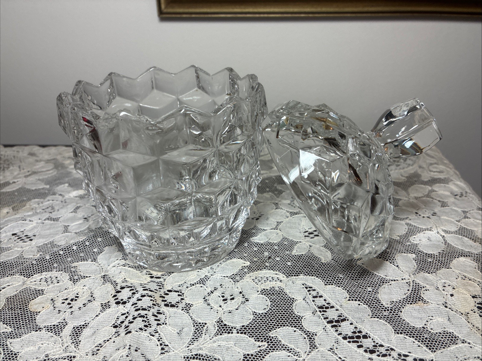 FOSTORIA AMERICAN ROUND COVERED SUGAR BARREL CANDY DISH