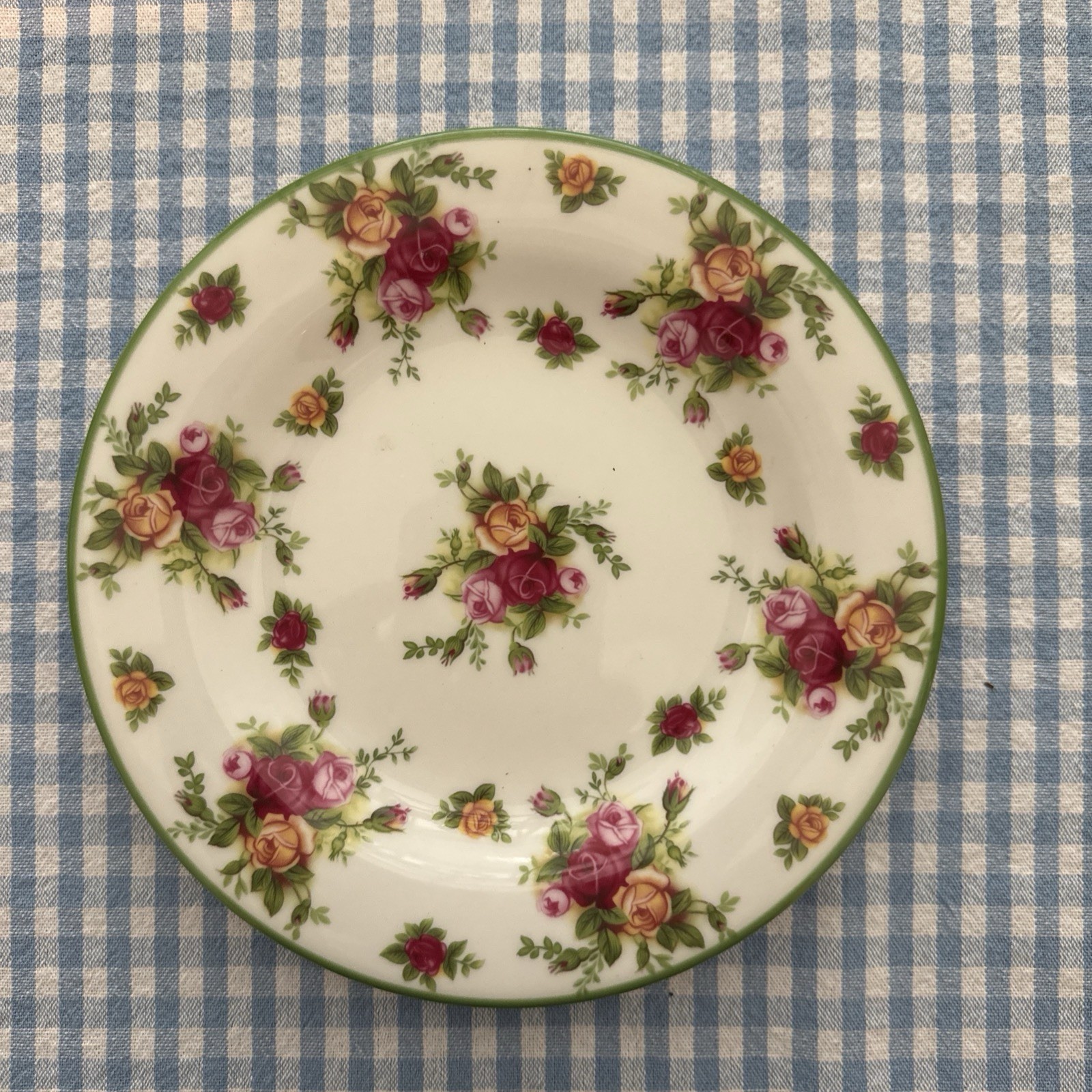 Royal Albert Old Country Roses Salad Plate 1999 New 7 7/8 Inches