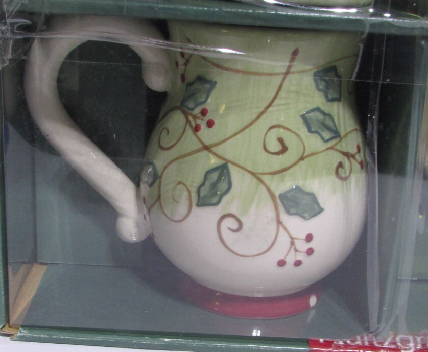 Pfaltzgraff Pepperberry Sculpted Mugs Set of 4 NIB