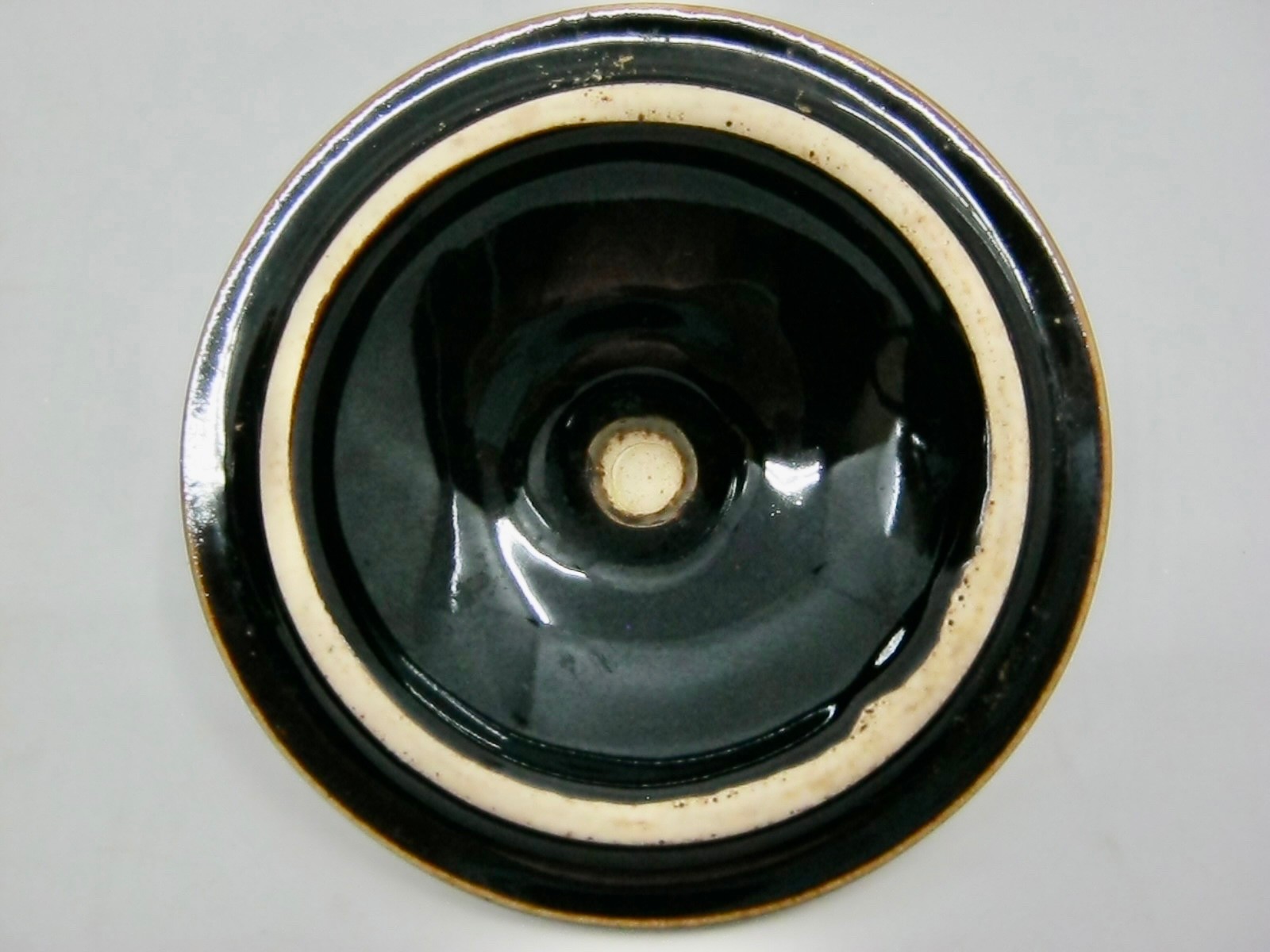 Bean Pot / Crock With Lid Brown Drip Stoneware One Handle 2 Quart 6.5″ Tall