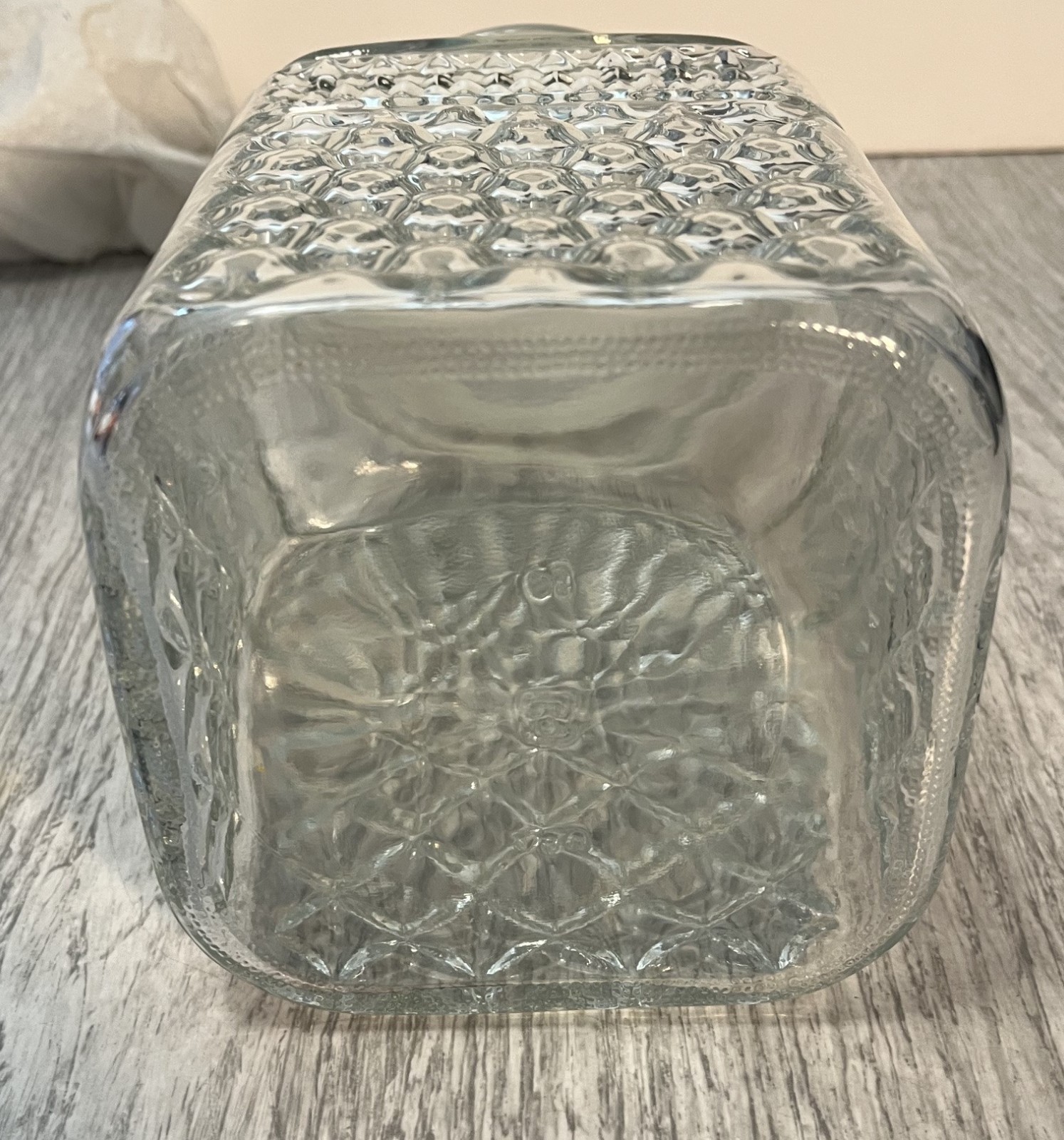Vintage Anchor Hocking WEXFORD Diamond Pattern 9.5″ Glass Canister