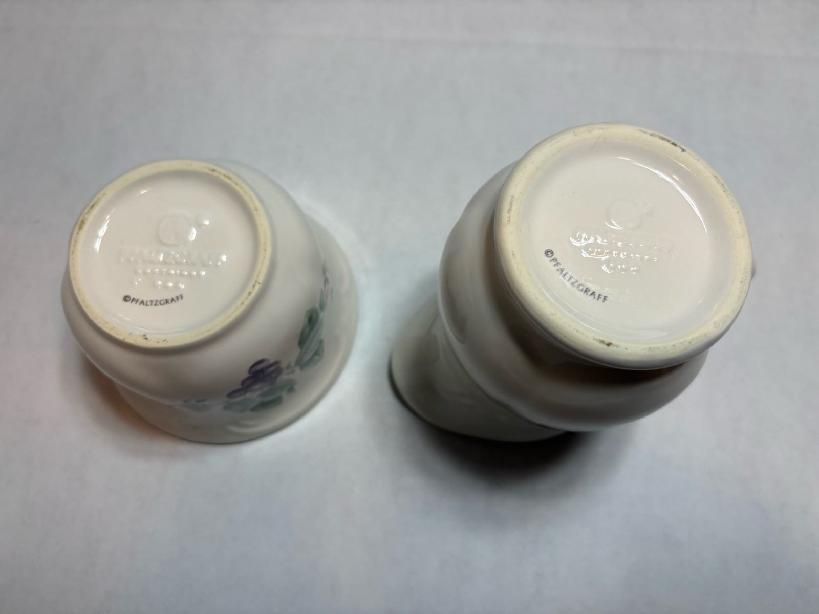 Pfaltzgraff Grapevine Canister Set Of 3 And Creamer & Sugar Bowl Vintage