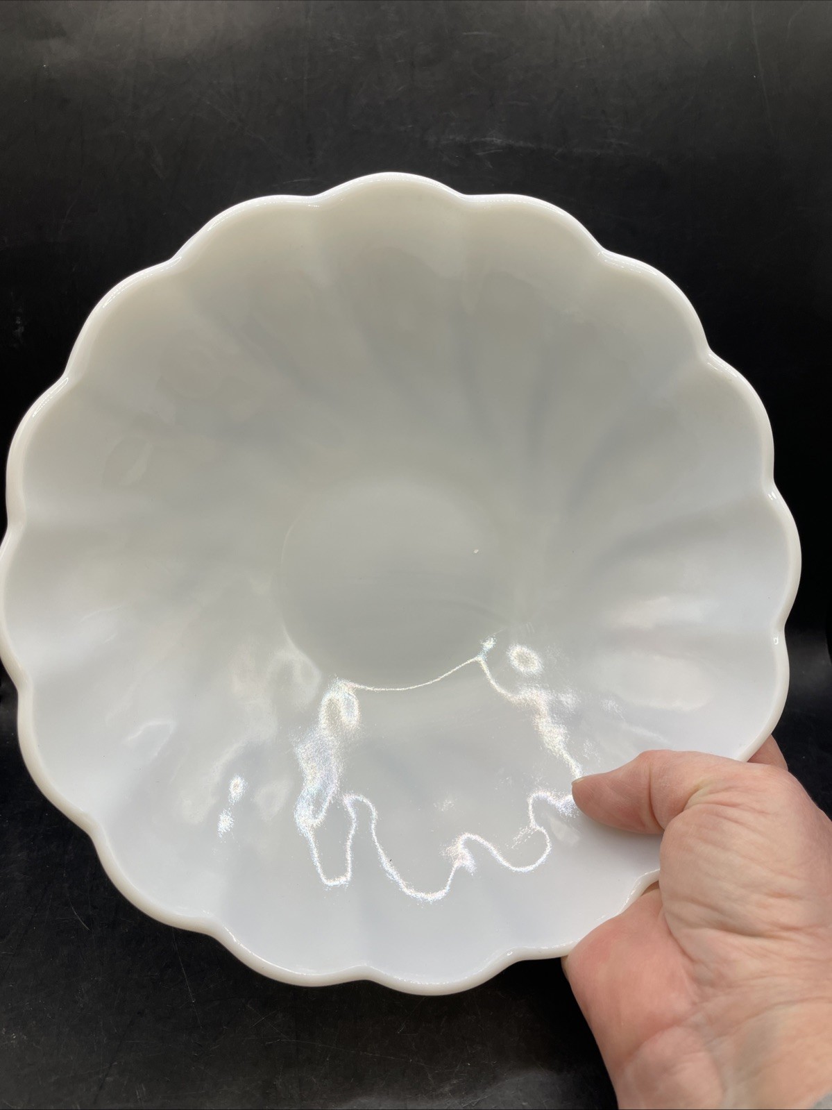 Vintage Milk Glass Fluted Swirl Decorative Serving Bowl 9×3