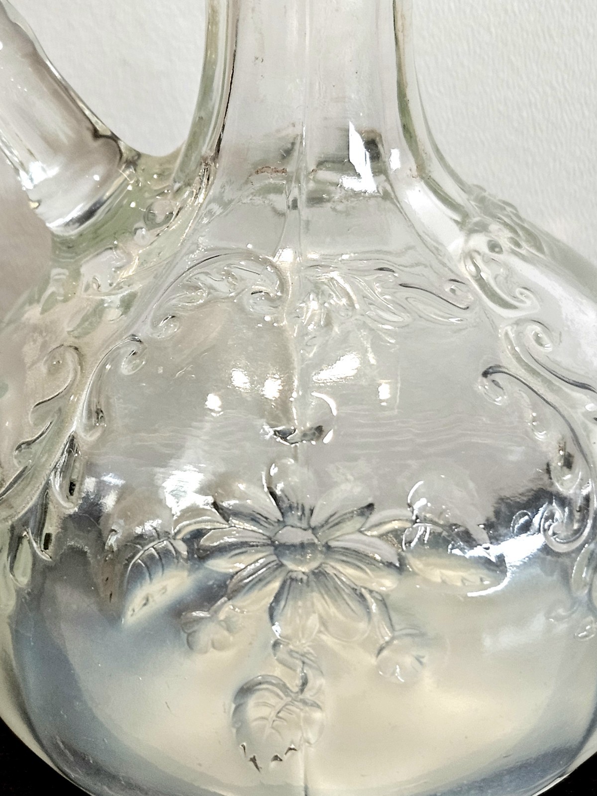 Northwood Glass Opalescent Intaglio Cruet C.1899