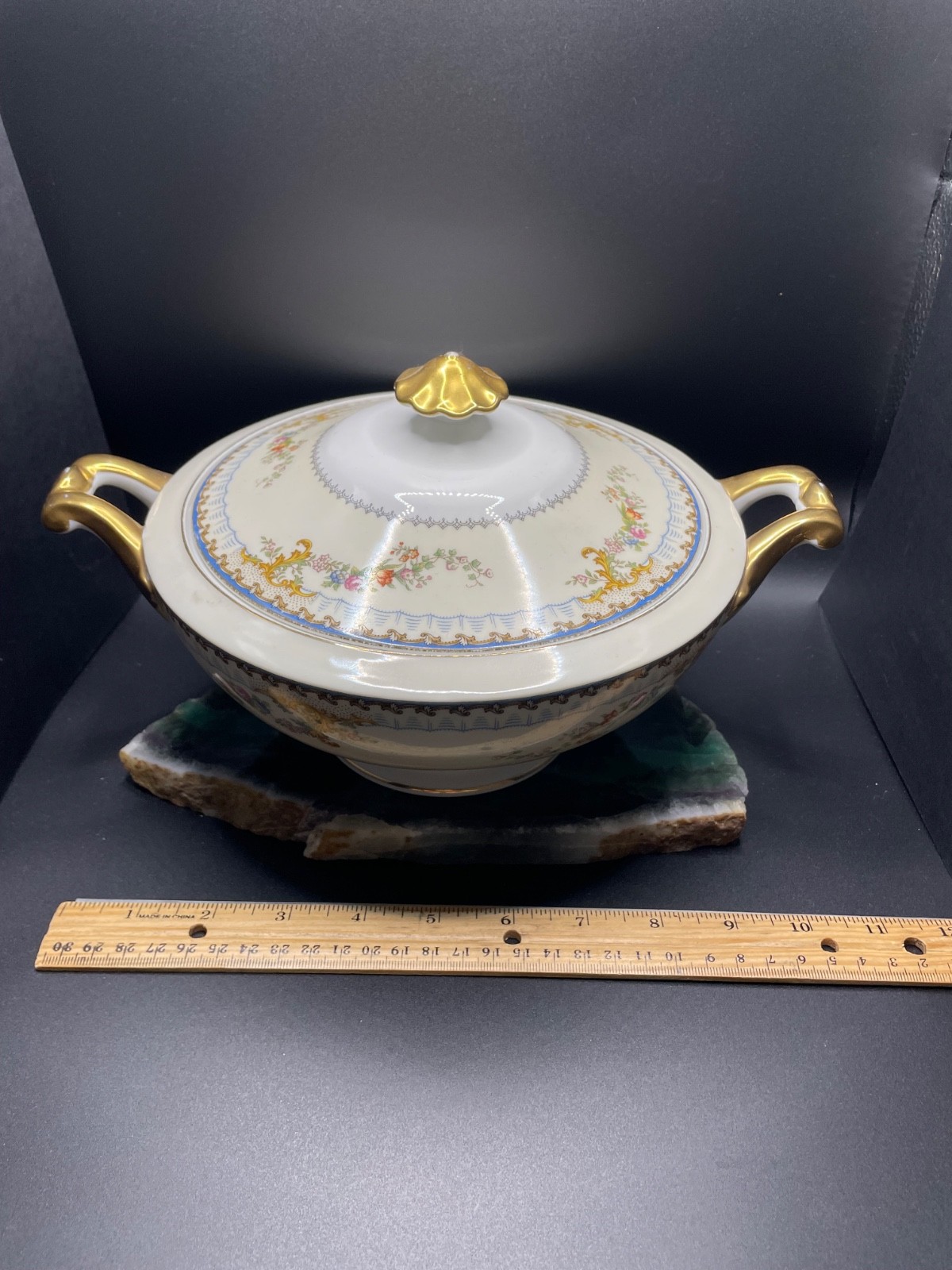 Vtg Meito Utica Fine China Covered Round Vegetable Dish Bowl 11” Blue Gold Trim