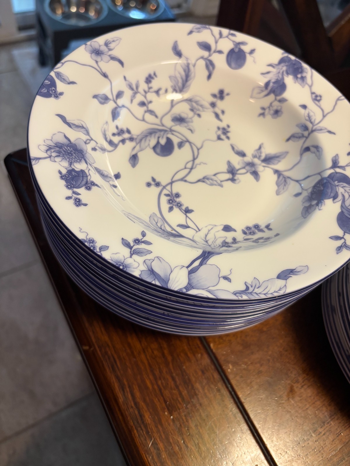 Wedgewood Blue Plum Dinnerware – Made in England