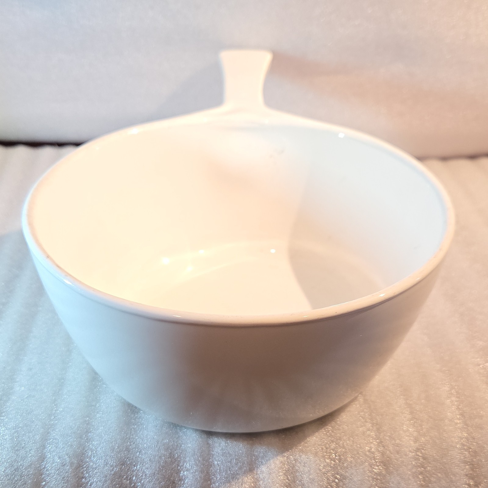 CorningWare Cornflower Blue Casserole Dish 1 1/2 pt Round White/Blue P-82-B