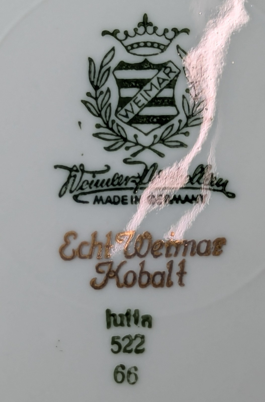 Weimar Porzellan Jutta Echt Kobalt 12.5″ Decorative Plate 522/66 – Gold Gilt