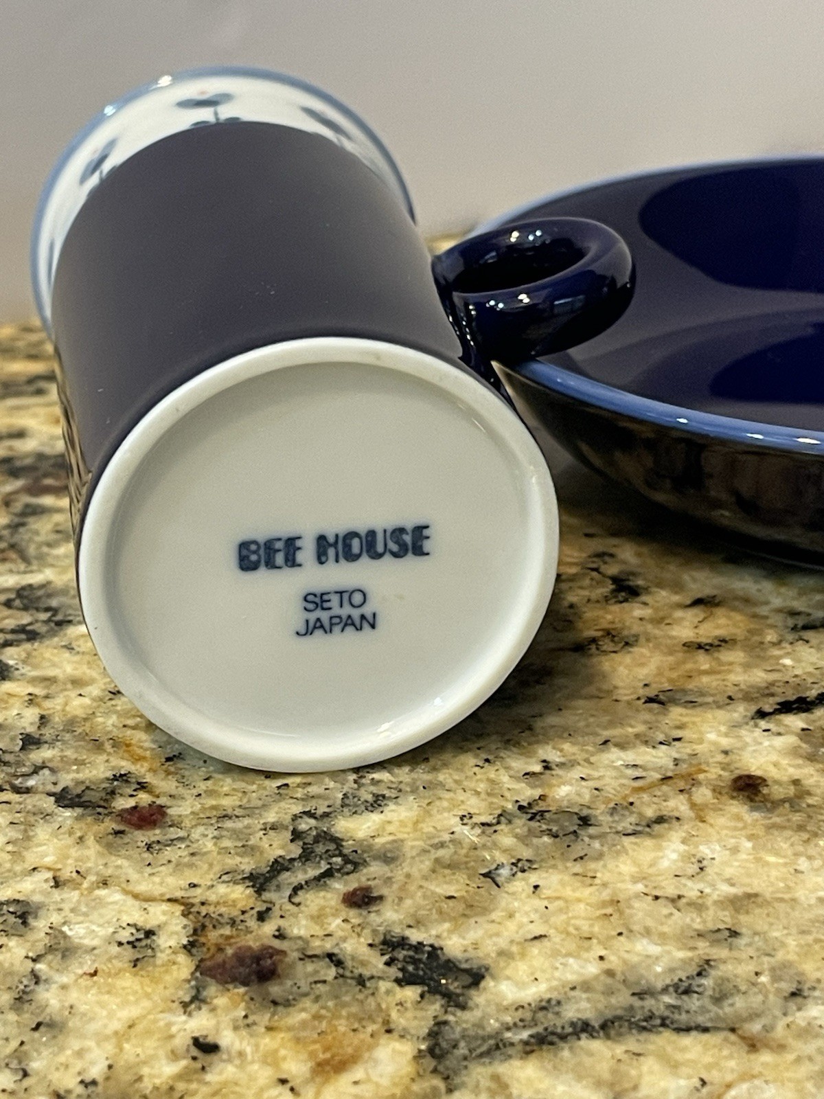 BEE HOUSE Teacup Saucer SETO JAPAN Colbalt Blue White 3 5/8”Tall Tulips Vintage