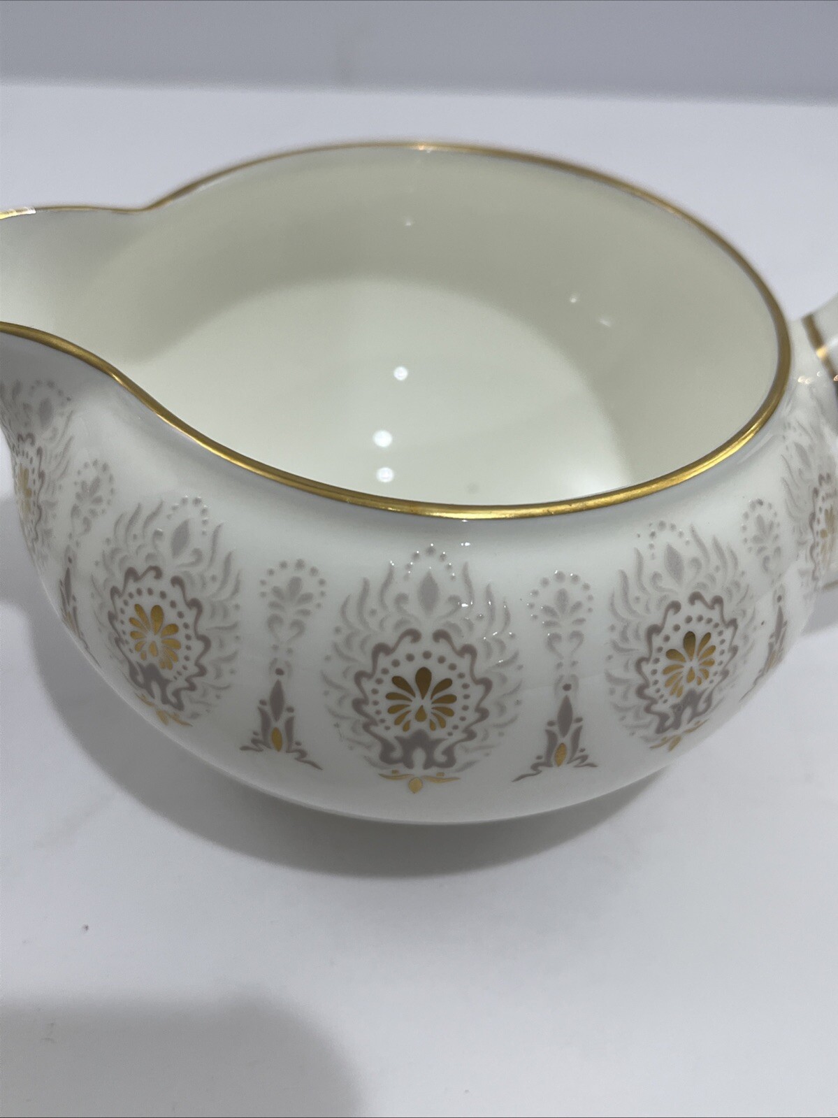 Vintage Wedgwood Medina Beige Bone China Set Of Sugar Bowl With Lid And Creamer