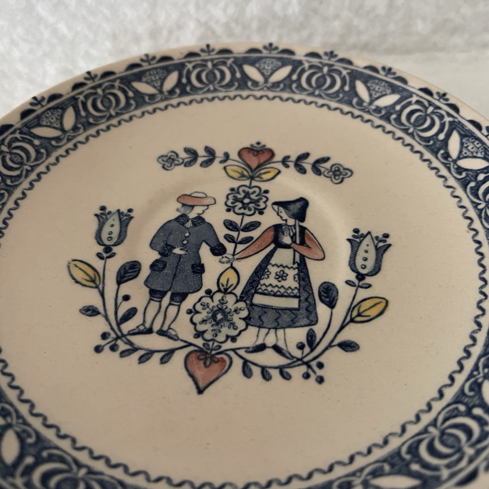 Johnson Bros Staffordshire Ironstone Saucer Set 3 Old Granite Hearts & Flowers