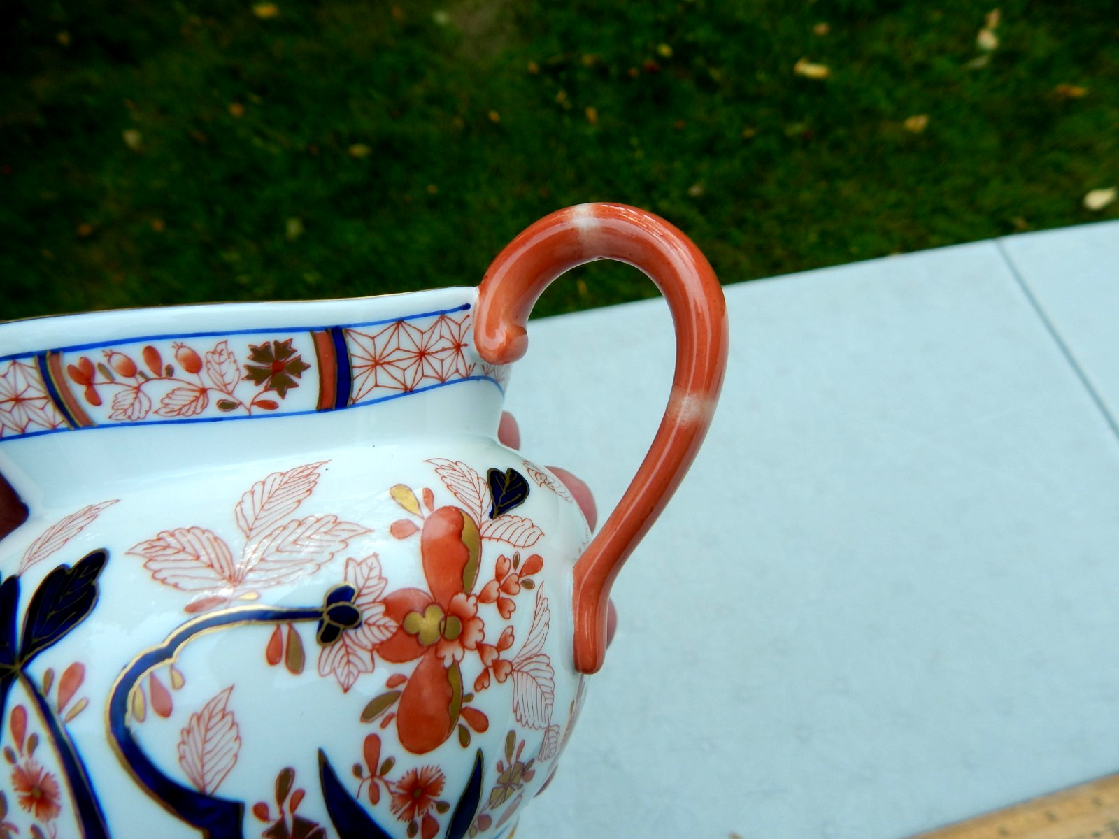 HEREND HUNGARY CANTON PATTERN CREAMER (# 2643) AND LIDDED SUGAR BOWL (# 2663)