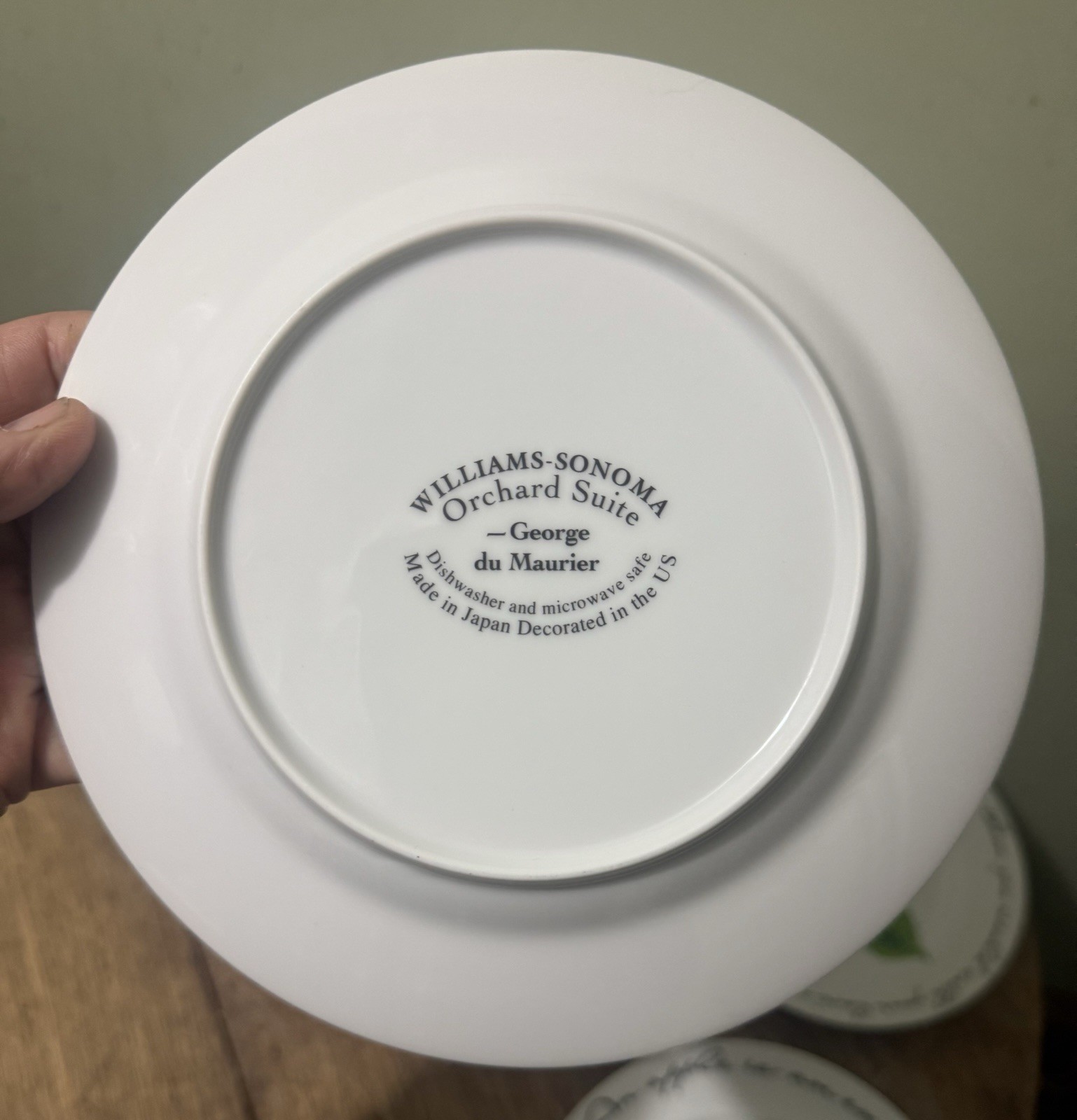6 Williams-Sonoma Orchard Suite 7 3/4″ plates George du Maurier