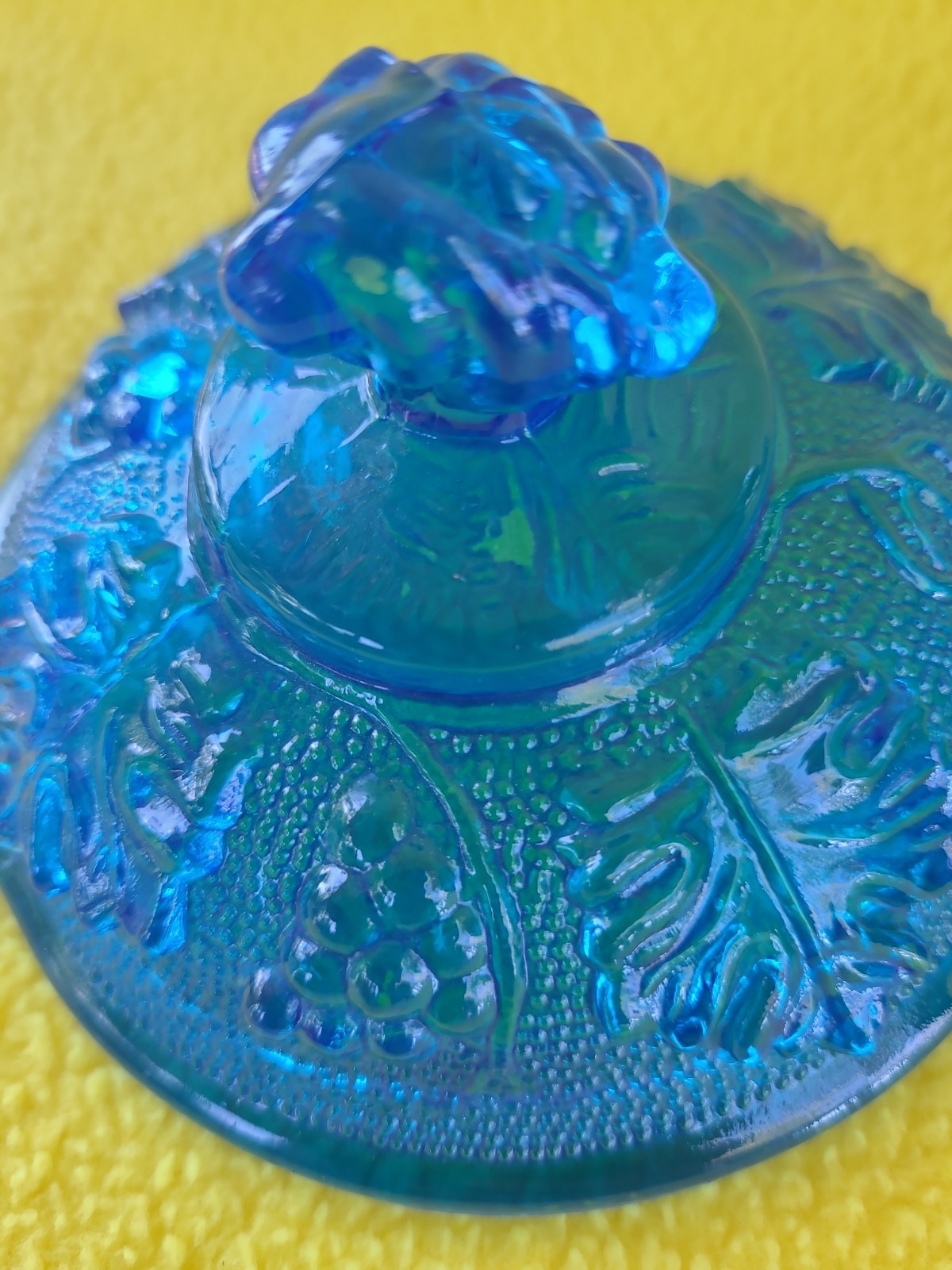 2 VTG 1950s Jeanette Glass Footed Covered Cobalt Blue Candy Dish Grape Leaf MCM