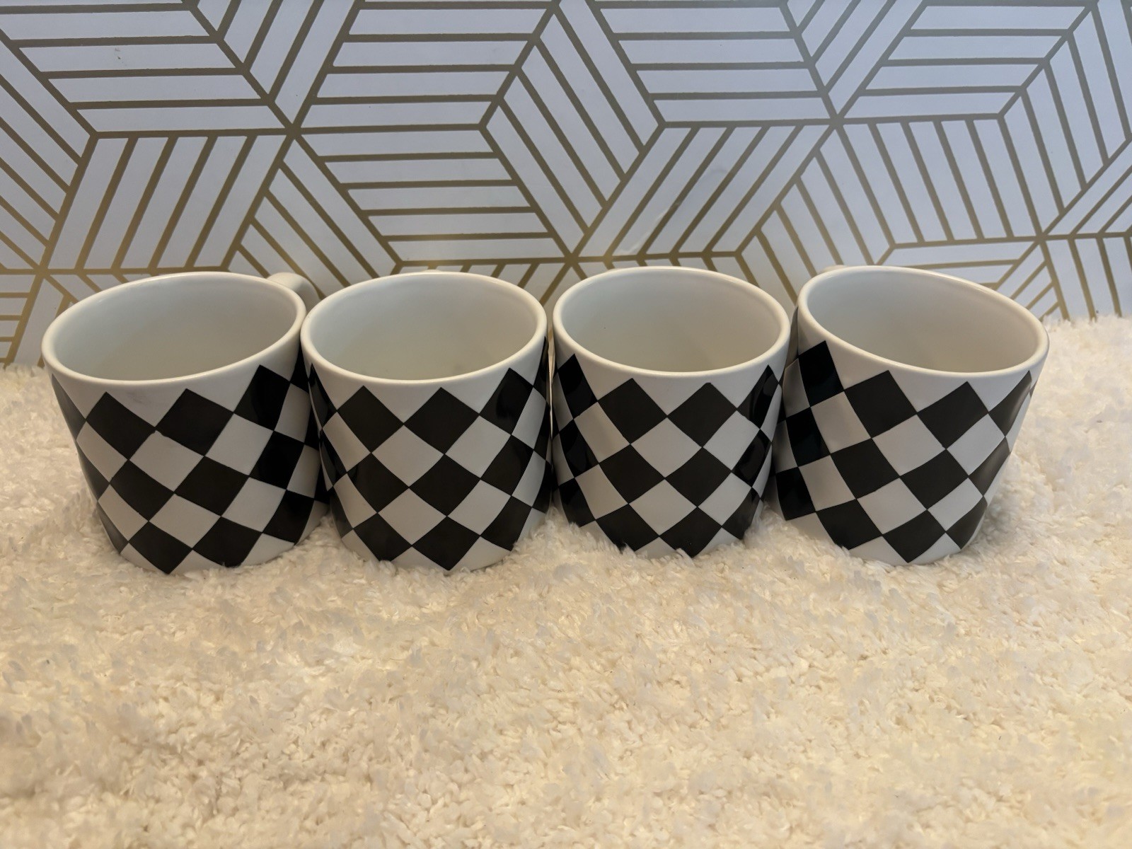 Checkered Board Pattern Coffee Mugs Set Of 4 (Has A McKenzie Childs Look)