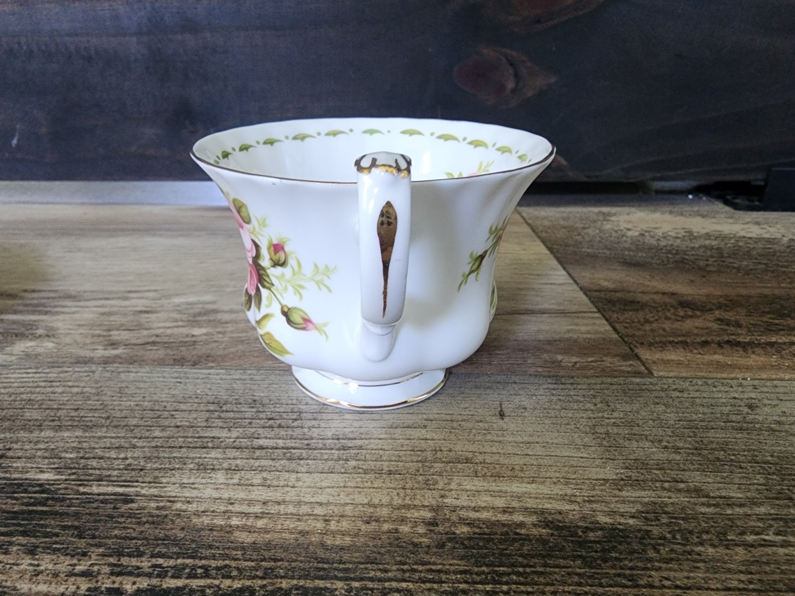 Royal Albert Flower Of The Month Tea Cup and Saucer | June | Roses