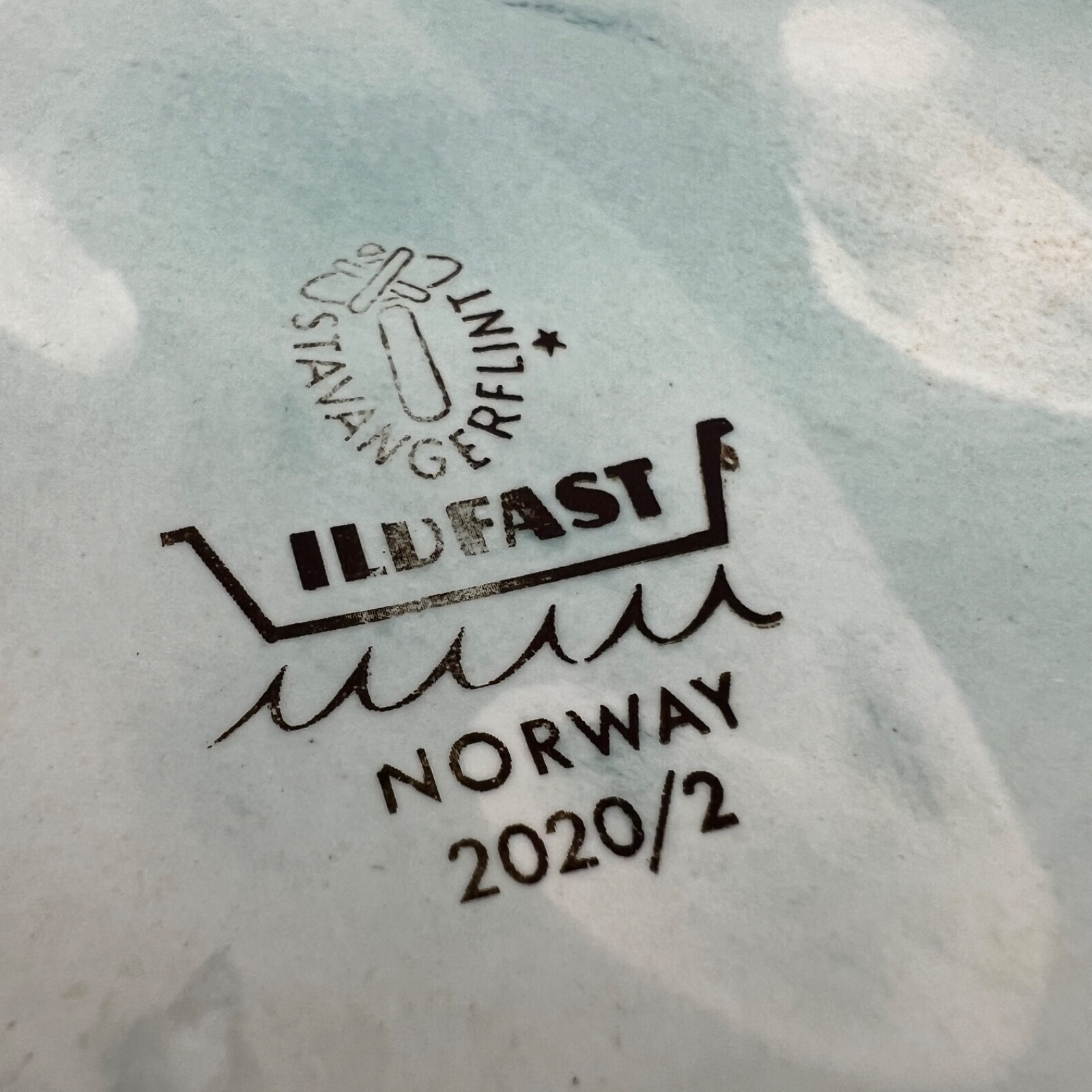 MCM “Kon-Tiki” Covered Casserole Dish by Stavangerflint Norway 1964 Scandinavian