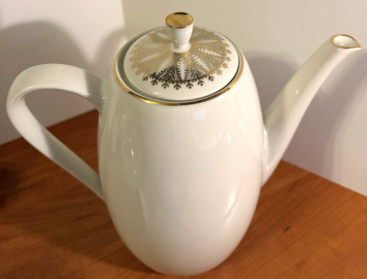 Winterling Kirchenlamitz Bavaria White Gold Coffee Server Set