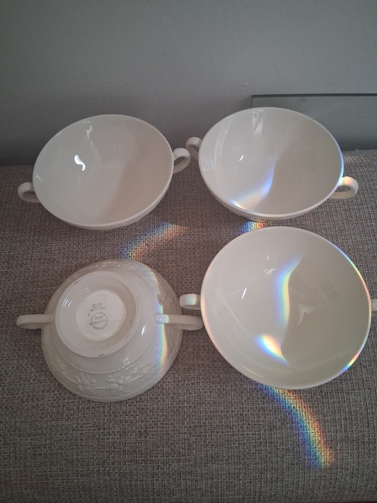 Wellesley Wedgwood Cream Soup 5 3/8″ DiametMer