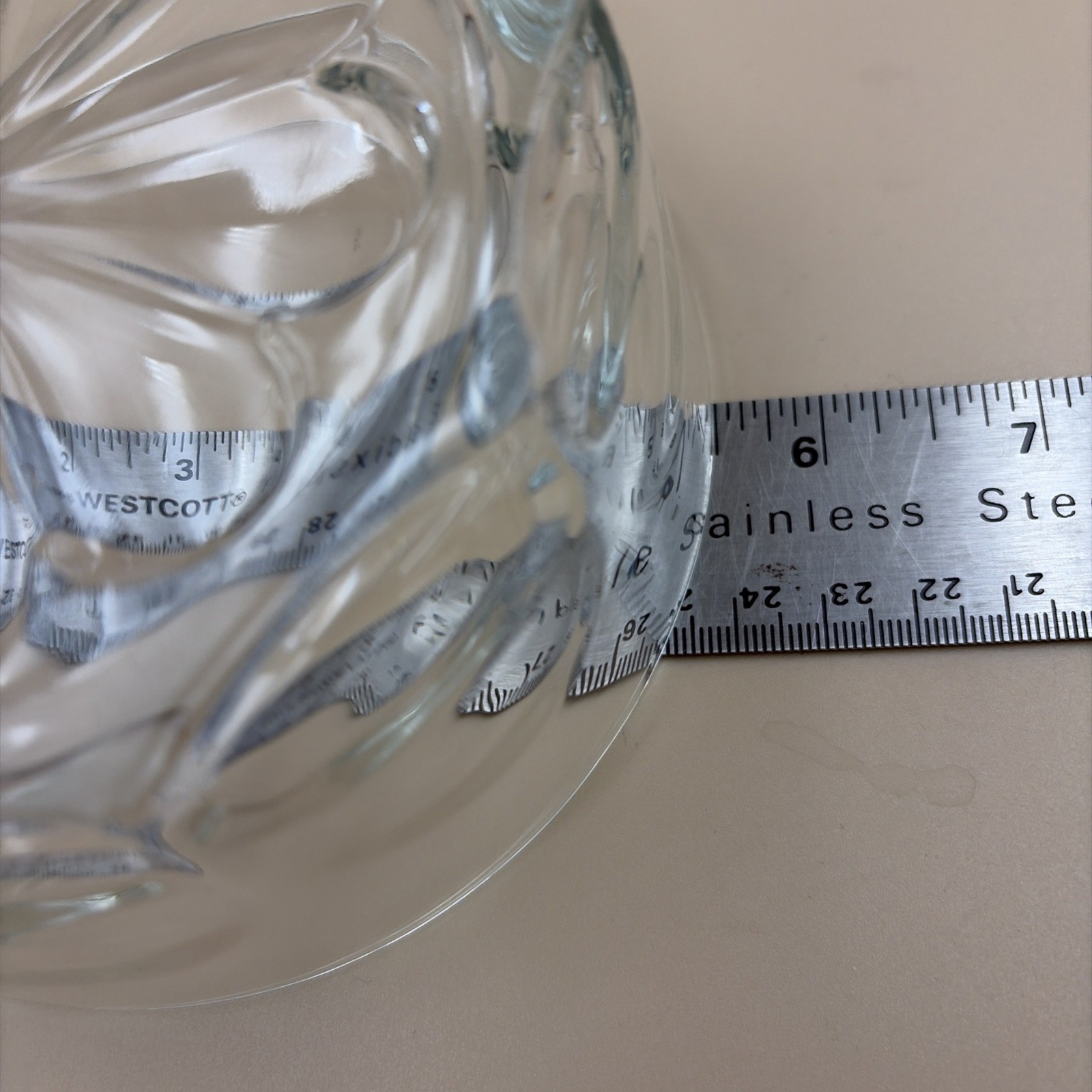 Mid Century Glass Dish Small Bowl SAINT GOBAIN FRANCE? Daisy Pattern 5.5 Inch