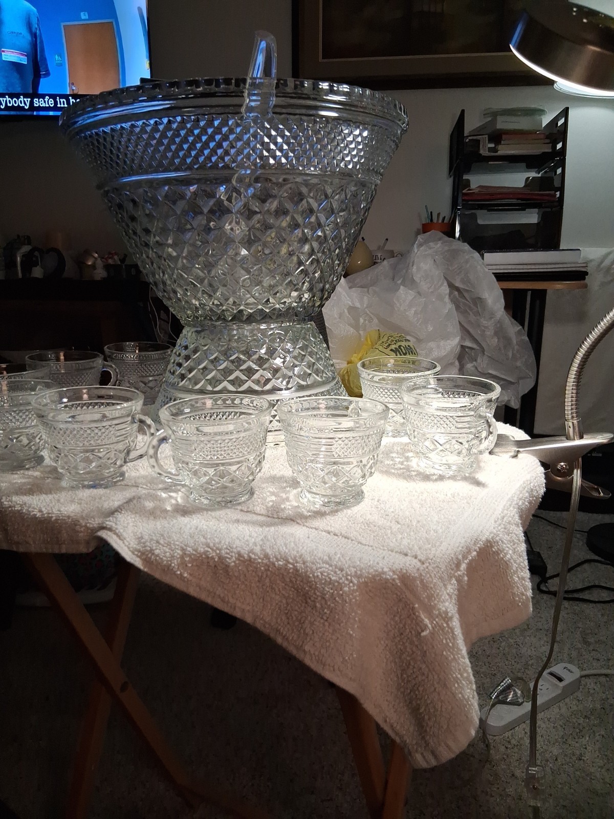 Vintage Anchor Hocking Wexford Glass Punch Bowl & Stand