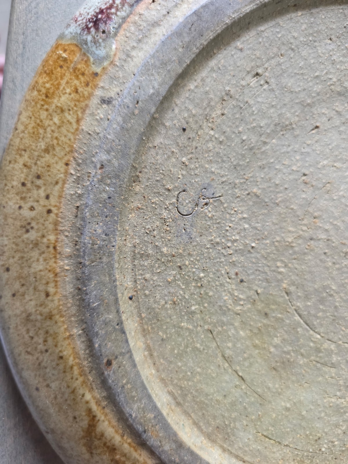 Handcrafted Stoneware Art Pottery Plate Abstract Design Signed 9 in