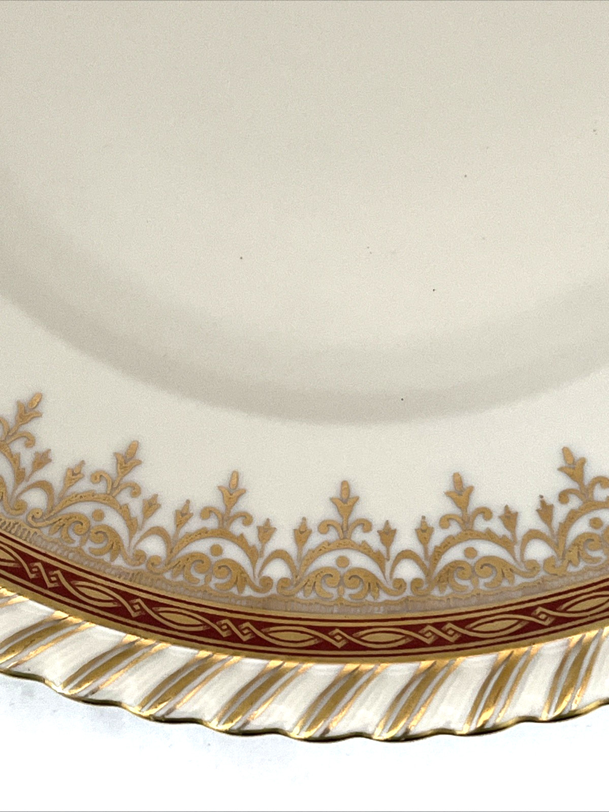 Vintage K&A Krautheim Selb Bavaria Germany Dinner Plate Gold Filigree 10.5″