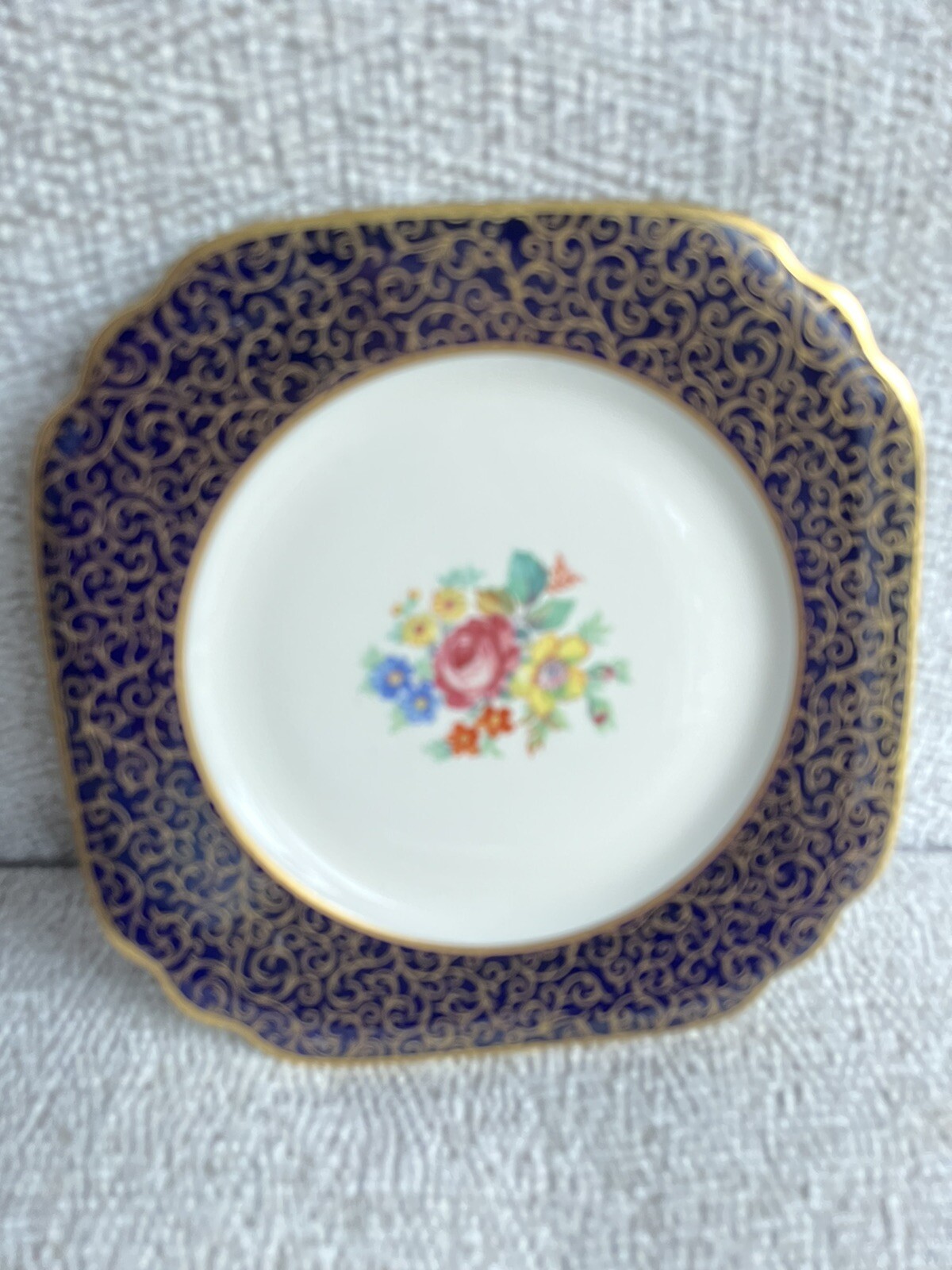 12 Old Ivory Syracuse Square Salad Plates 8-1/8″ Cobalt Blue Gold Encrusted. NEW
