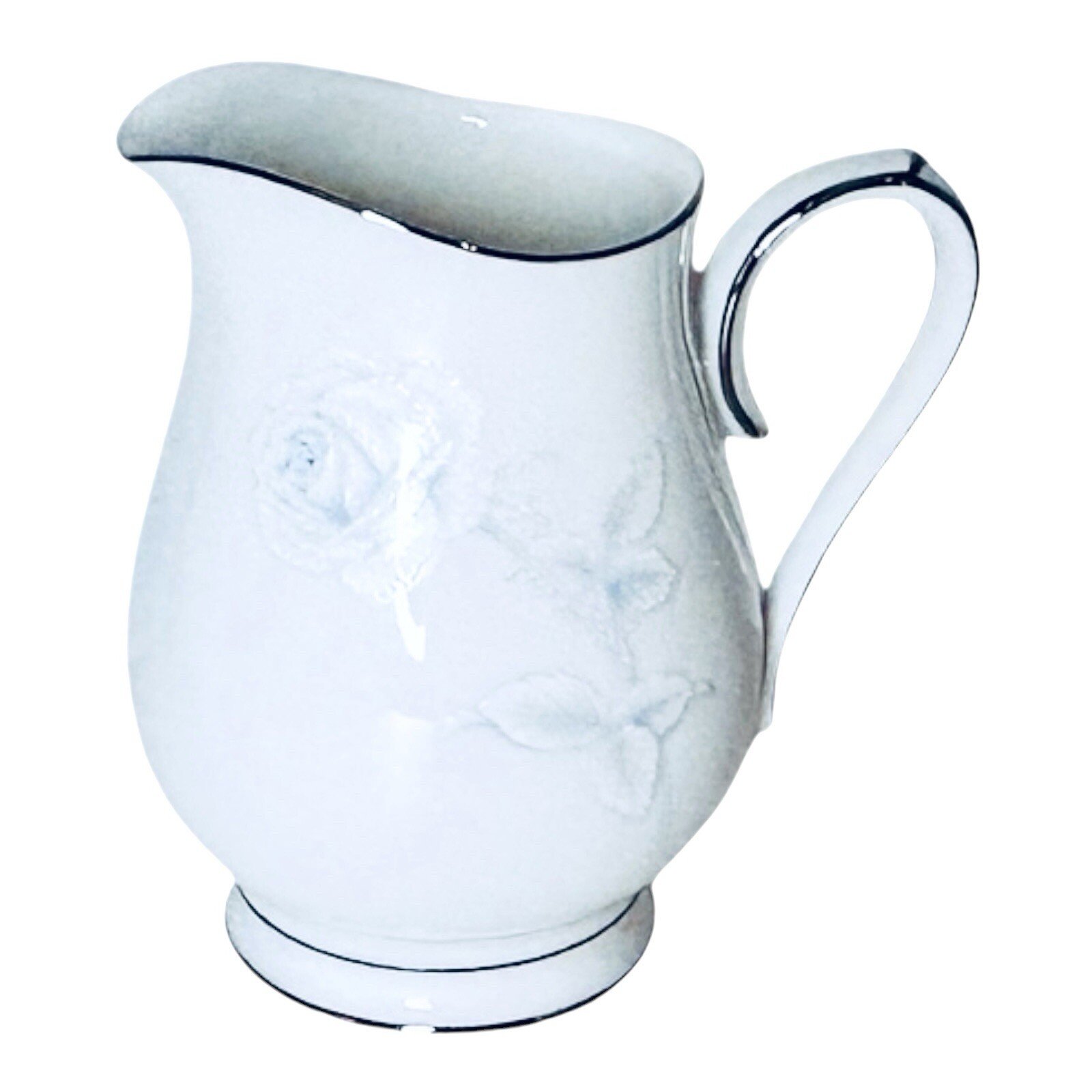 Noritake VIRTUE 2934 White Blue Rose Floral Platinum Porcelain 12 OZ Creamer NEW