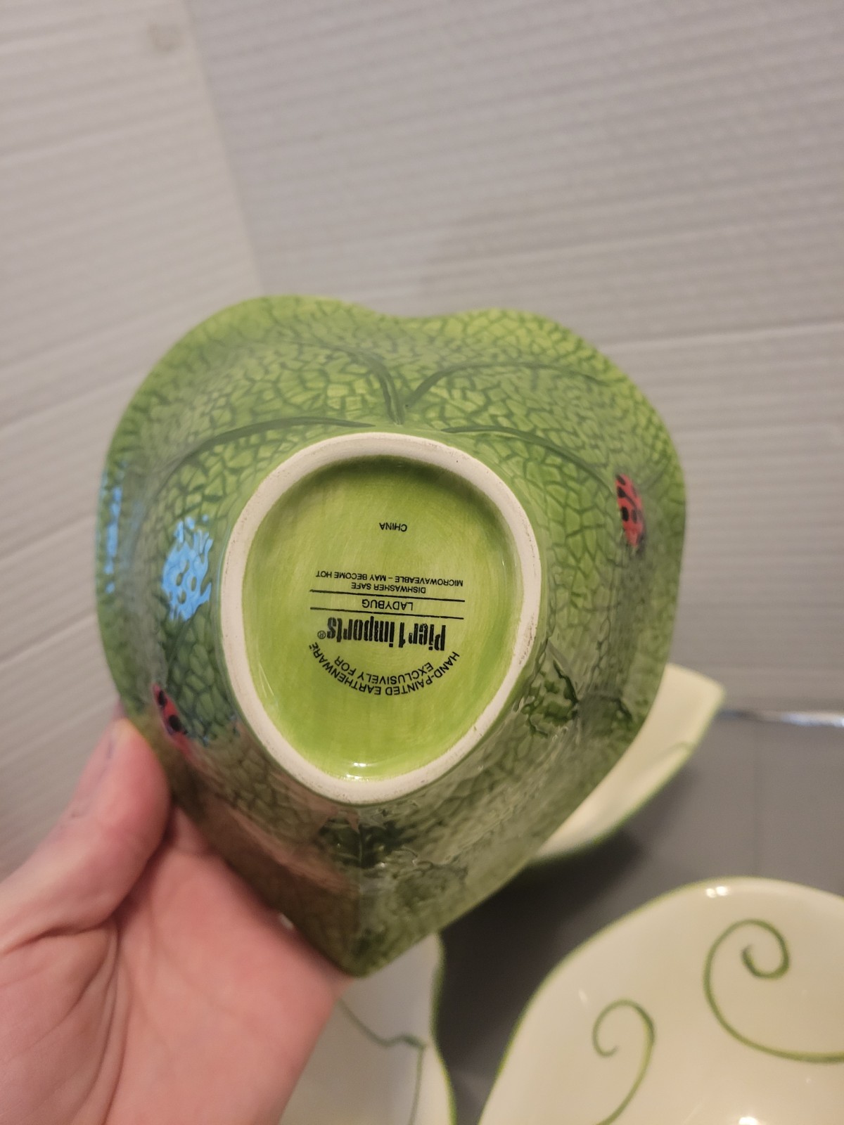 RARE~Pier 1 Imports Ladybug Leaf Heart Shaped Bowls~Set 4 And 1 Serving Bowl
