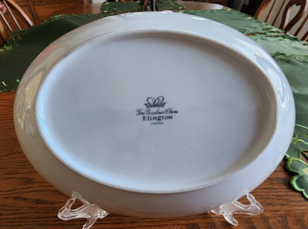 Elington Vegetable Bowl 10 1/2″ W Wade Porcelain Oval White Blue Platinum Trim !