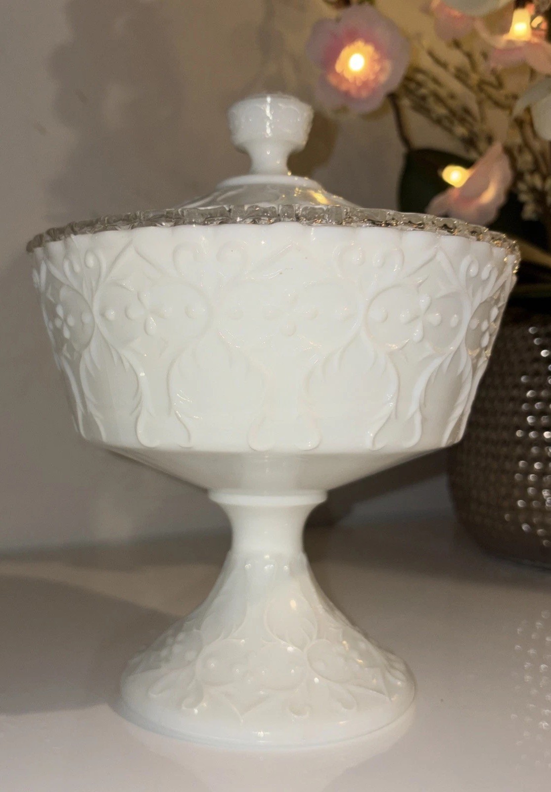 Fenton Milk Glass Silver Crest W/ Spanish Lace Footed Compote Candy Dish W/Lid