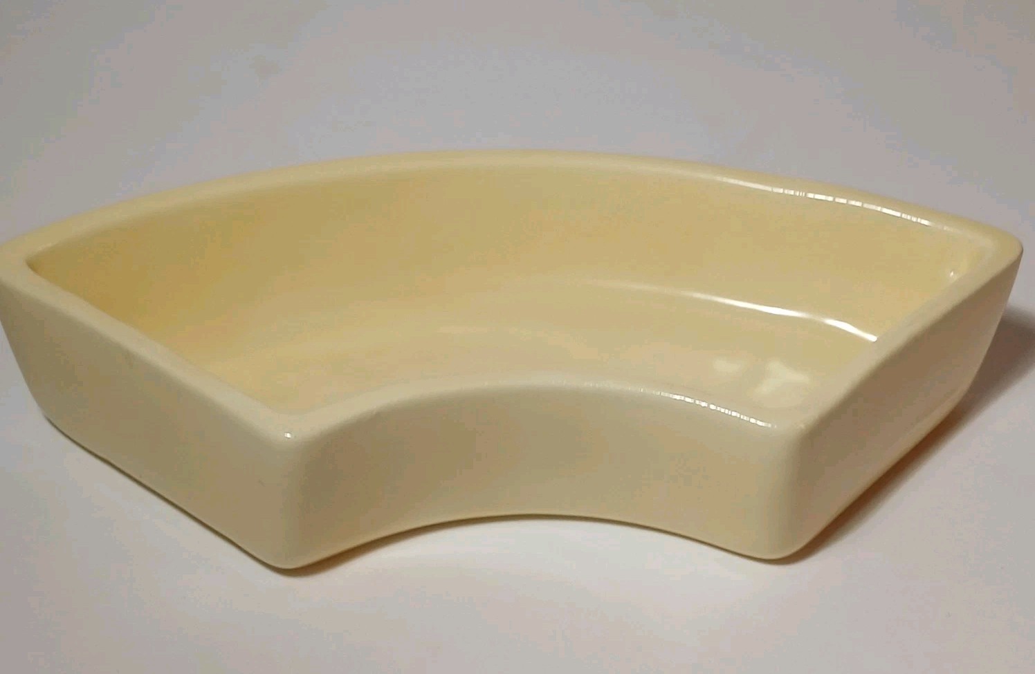 1936 RARE OLD VINTAGE FIESTA RELISH TRAY INSERT VINTAGE IVORY FIESTA FIESTAWARE