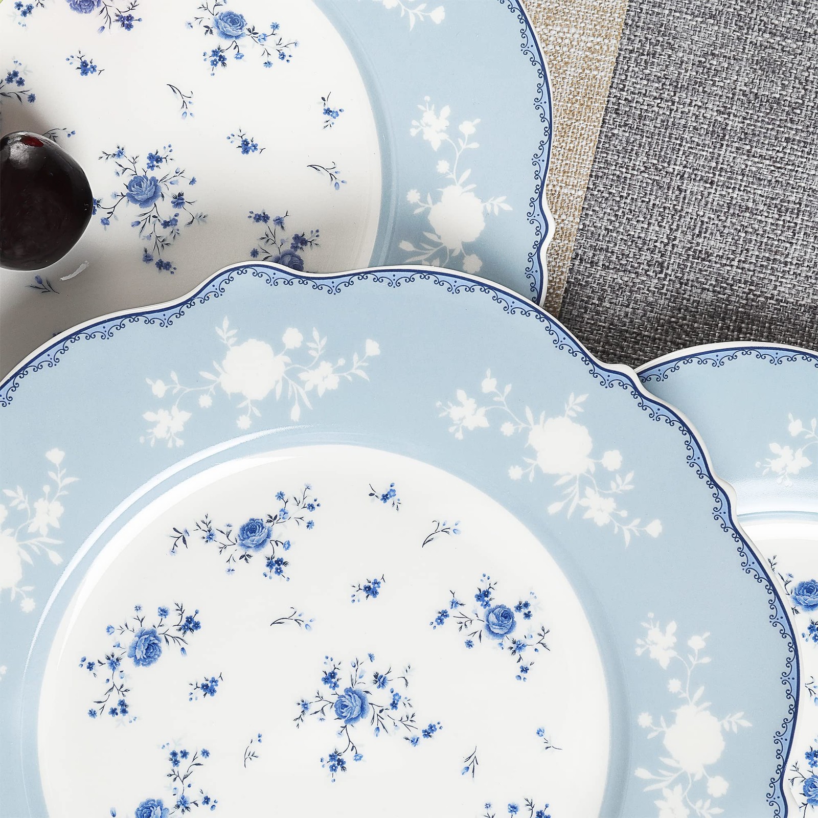 fanquare 8 Inch Porcelain Dessert Plates Set of 4, 8.2″ plate, Blue