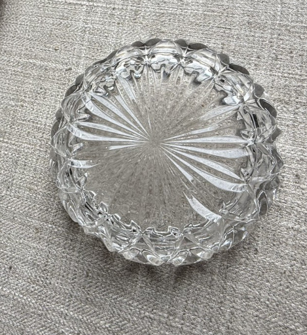 Hershey’s Kiss Clear Glass Trinket/Candy Dish with Lid