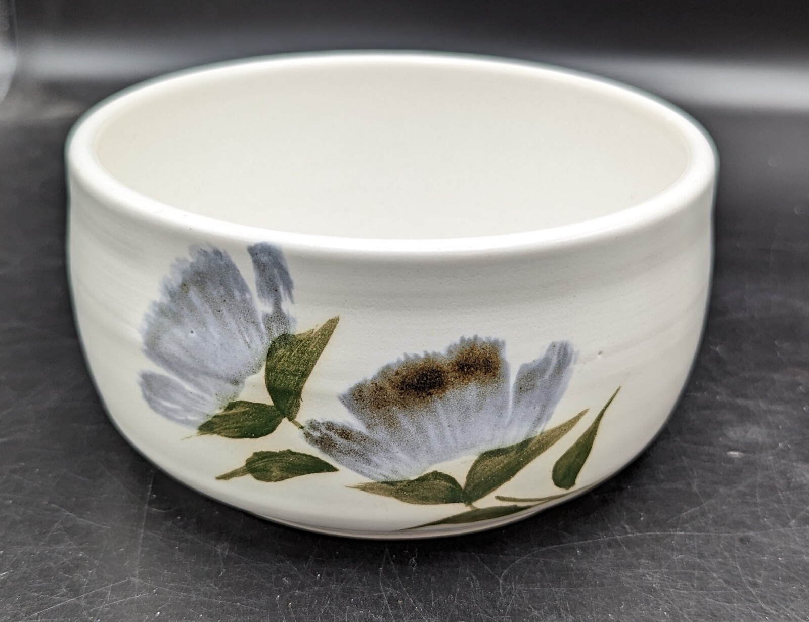 Canadian Pottery Bowls by Aberle Potters Blue Floral Design 7″ & 5″ Matched Set